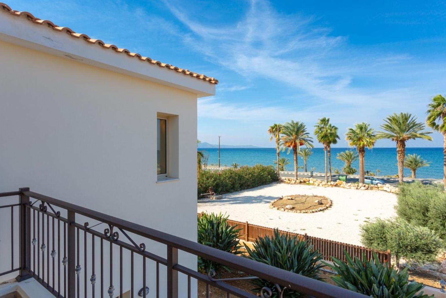 Villa Seashore One Paphos Buitenkant foto